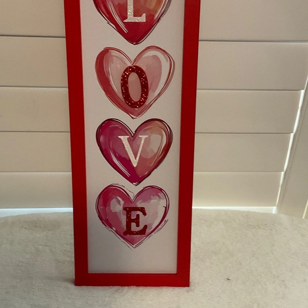 Red and Pink Heart LOVE Wall Art